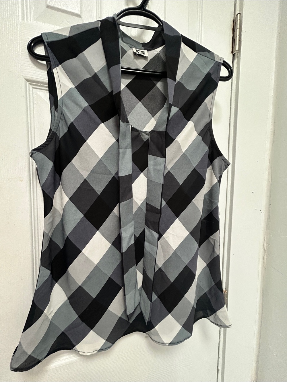 Anne Klein Black, Gray & White Plaid Tie-Neck Sleeveless Blouse
